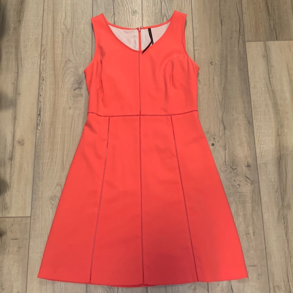 Sleeveless dress